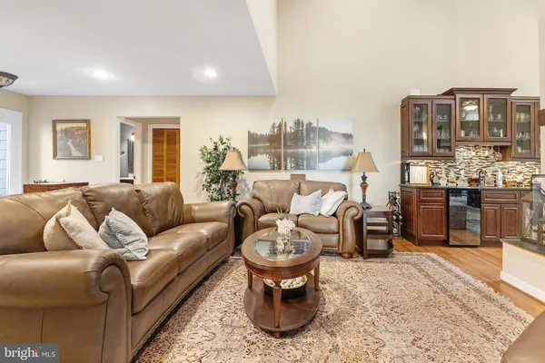 $975,000 | 335 Prospect Bay Drive West, Grasonville, MD 21638
