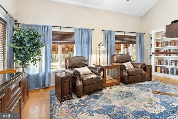 $975,000 | 335 Prospect Bay Drive West, Grasonville, MD 21638