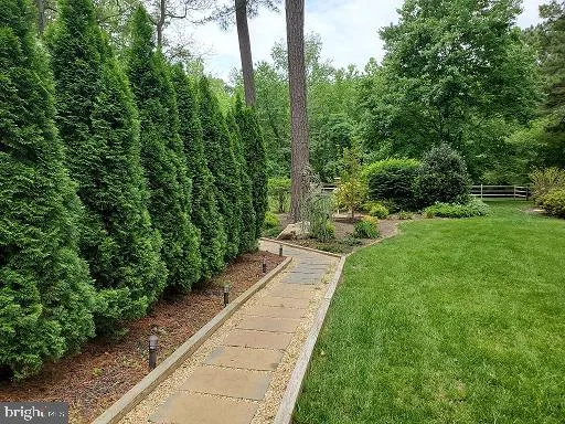 $975,000 | 335 Prospect Bay Drive West, Grasonville, MD 21638