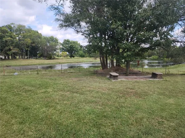 $799,000 | 521 East McKay Street, Frontenac, KS 66763