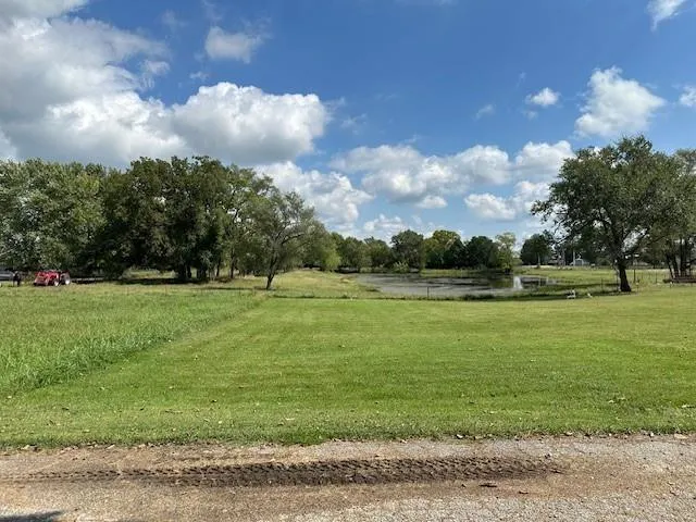 $899,000 | 521 East McKay Street, Frontenac, KS 66763