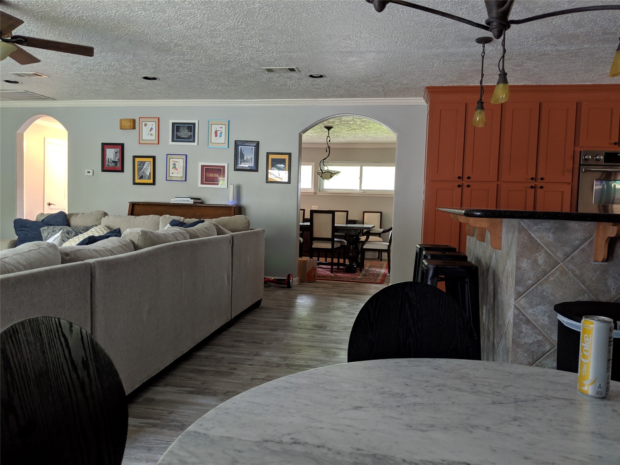 9614 Greenwillow Street Houston, TX 77096 - Photo 11 of 34 a living room with furniture