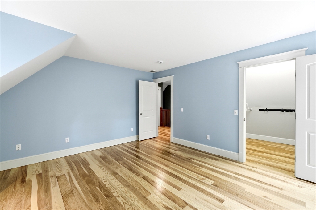 36 Sovereign Way Northampton, MA 01062 - Photo 18 of 39