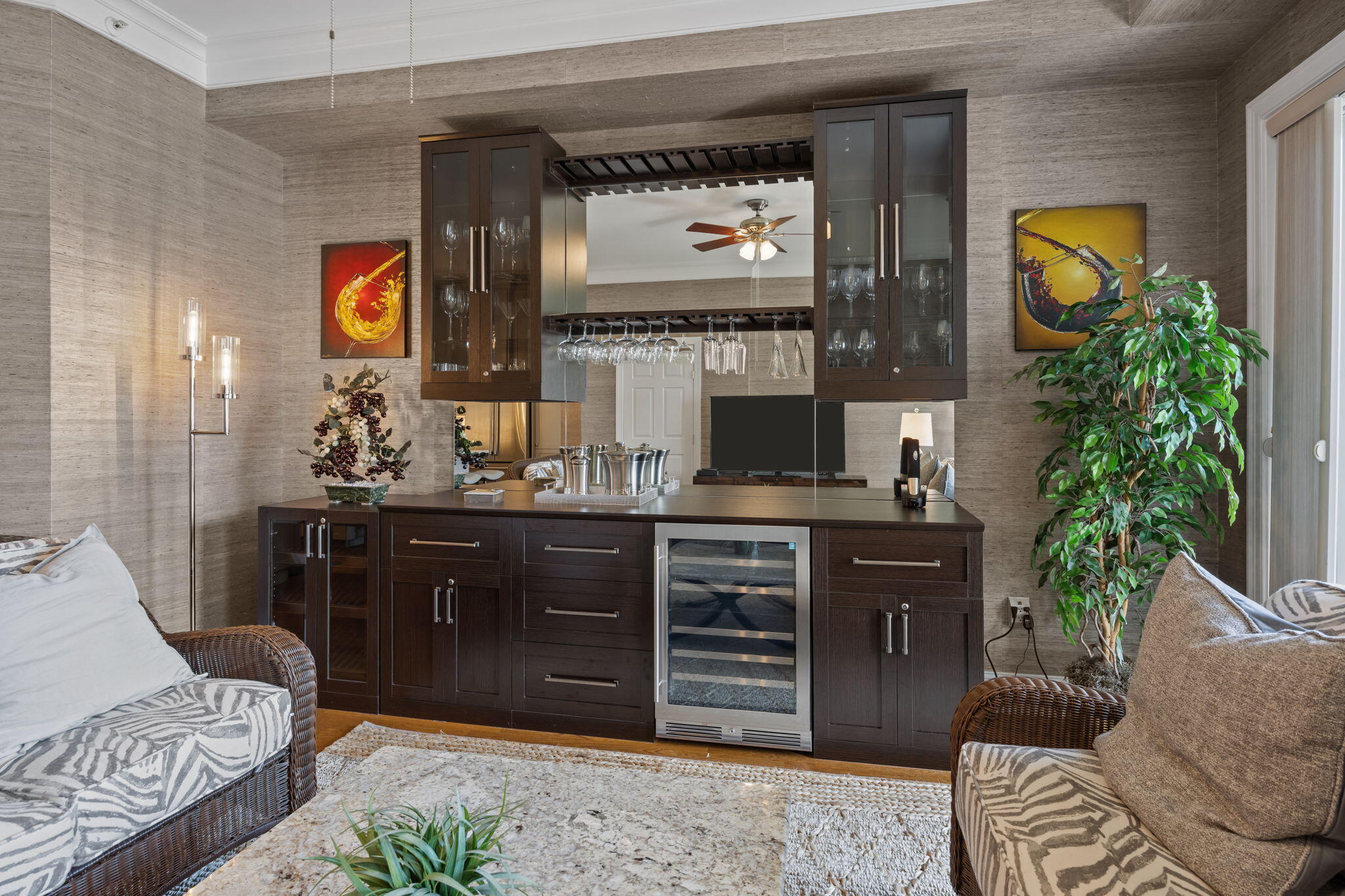 2 Wharfside Street, Unit 5E Charleston, SC 29401 - Photo 21 of 35 20-web-or-mls-470A4010