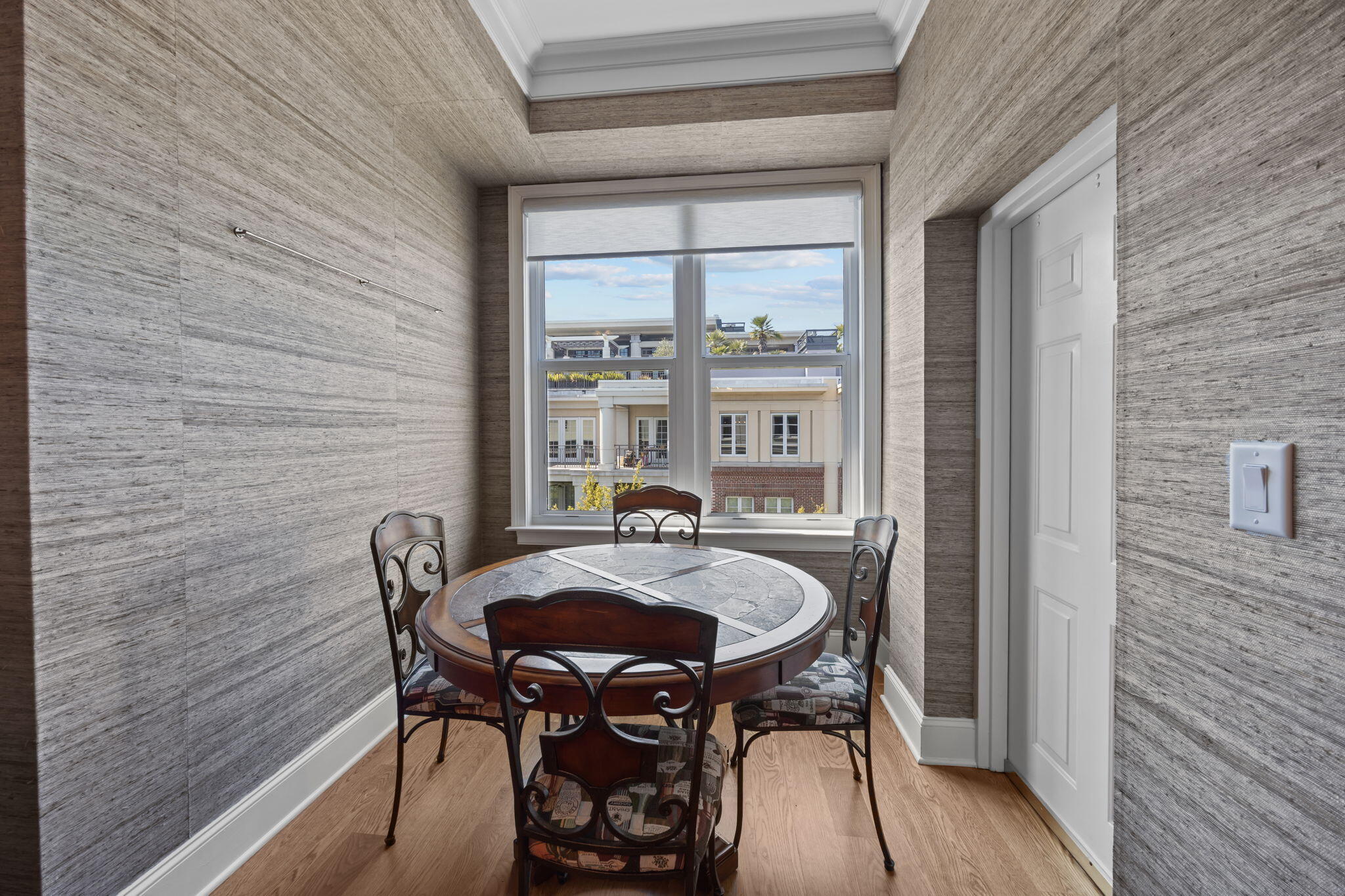 2 Wharfside Street, Unit 5E Charleston, SC 29401 - Photo 22 of 35 21-web-or-mls-470A4013