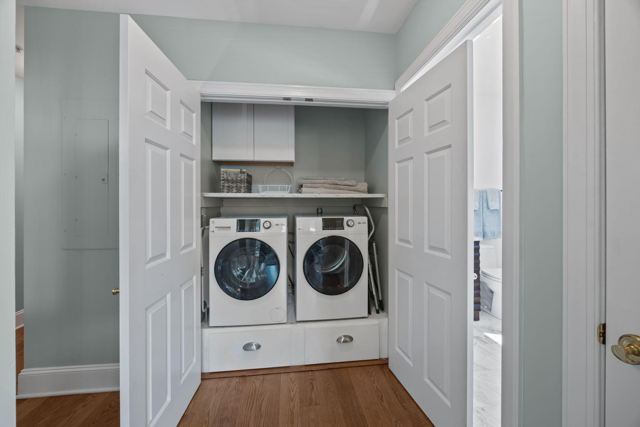 2 Wharfside Street, Unit 5E Charleston, SC 29401 - Photo 25 of 35 26-web-or-mls-470A4028