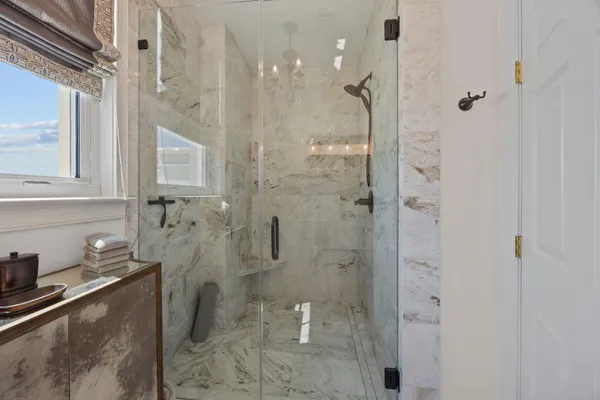 $8,500 | 2 Wharfside Street, Unit 5E, Charleston, SC 29401