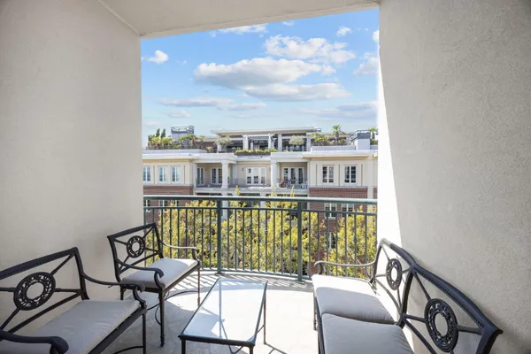 $8,500 | 2 Wharfside Street, Unit 5E, Charleston, SC 29401