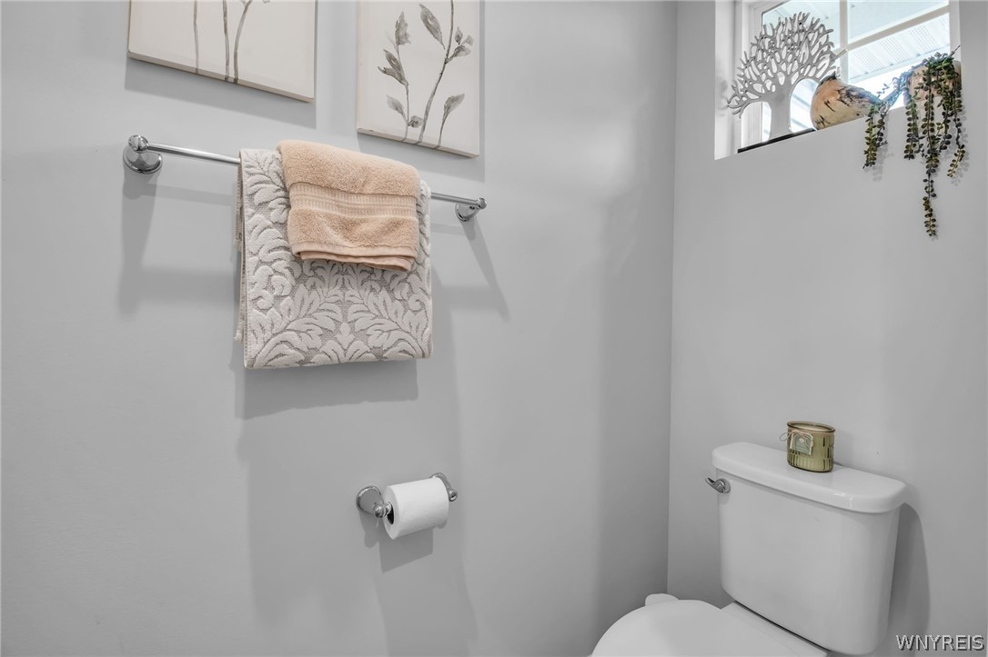 121 South Drive West Seneca, NY 14218 - Photo 15 of 48