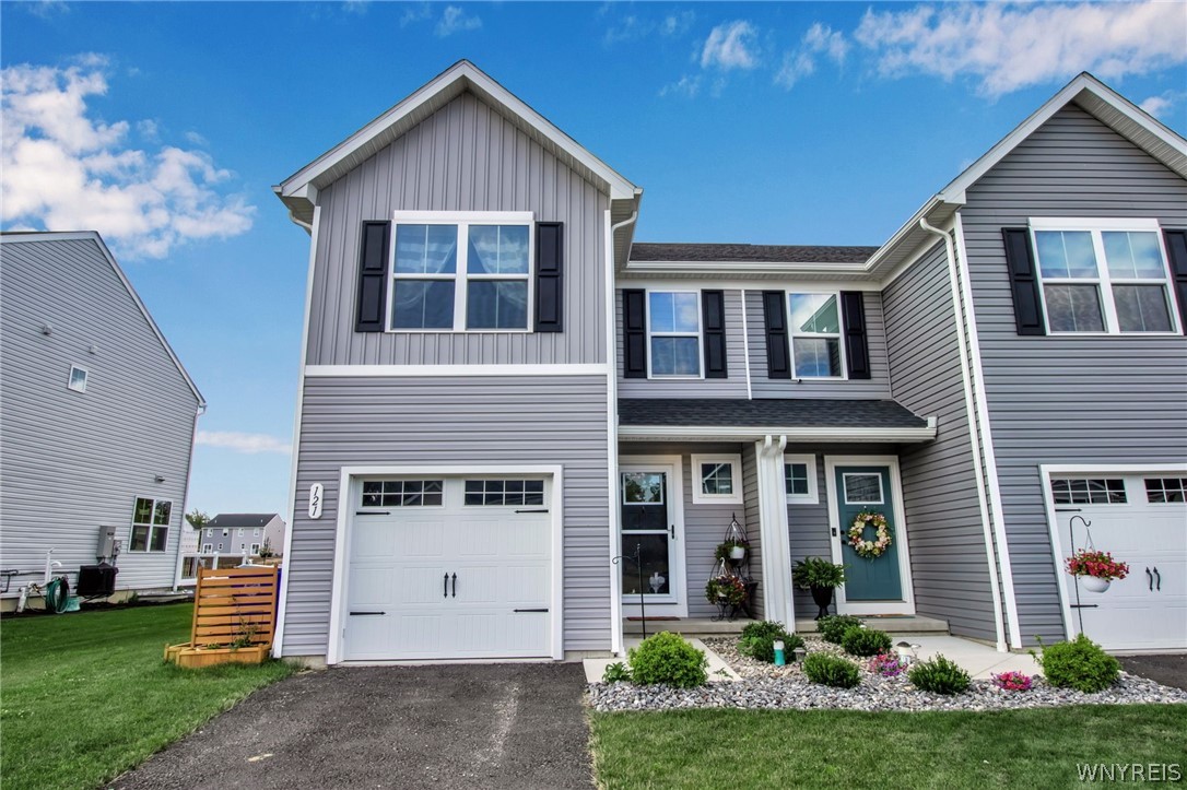 121 South Drive West Seneca, NY 14218 - Photo 2 of 48