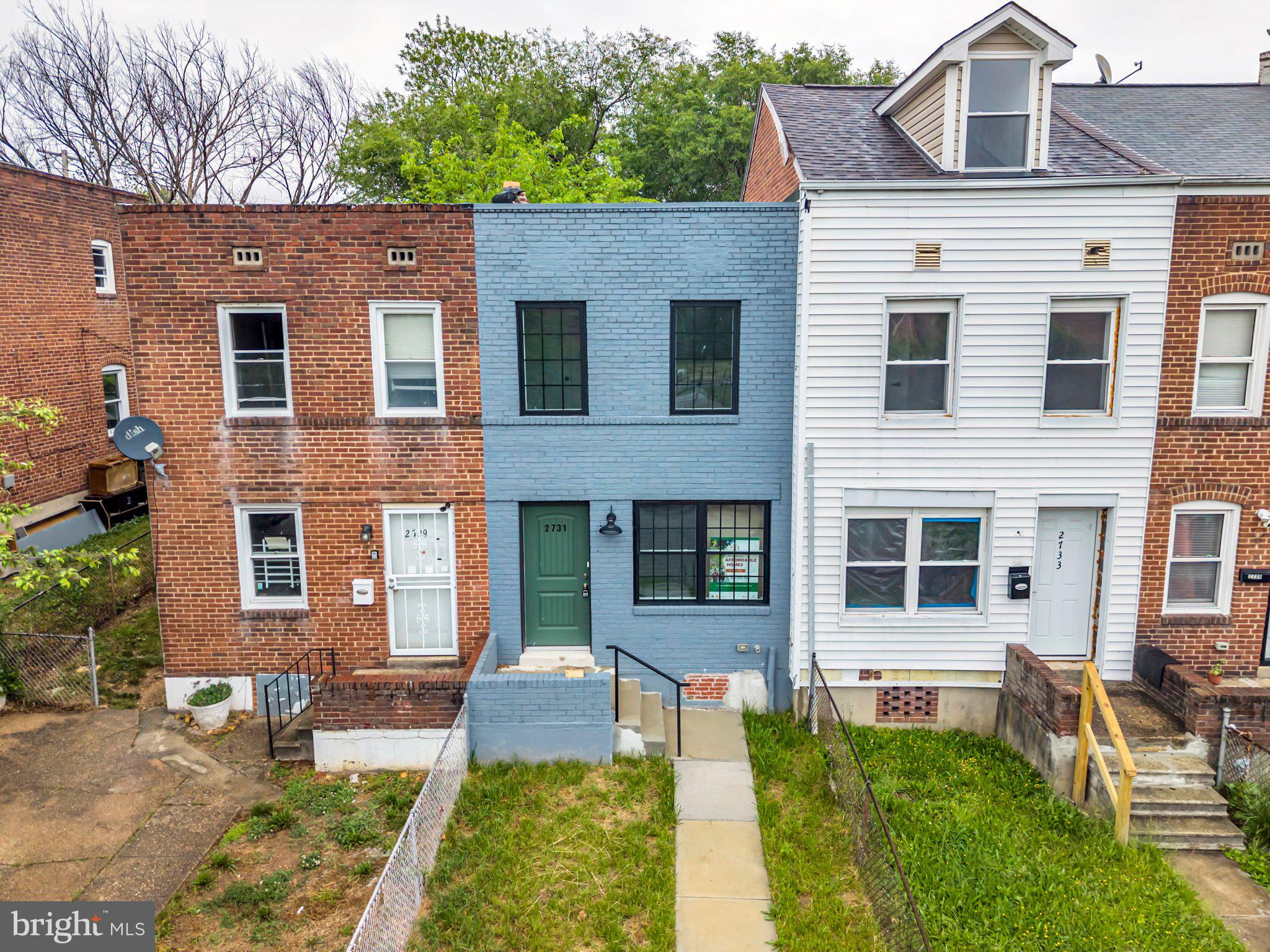 2731 Round Road Baltimore, MD 21225 - Photo 17 of 26 Charming urban row home awaits you.