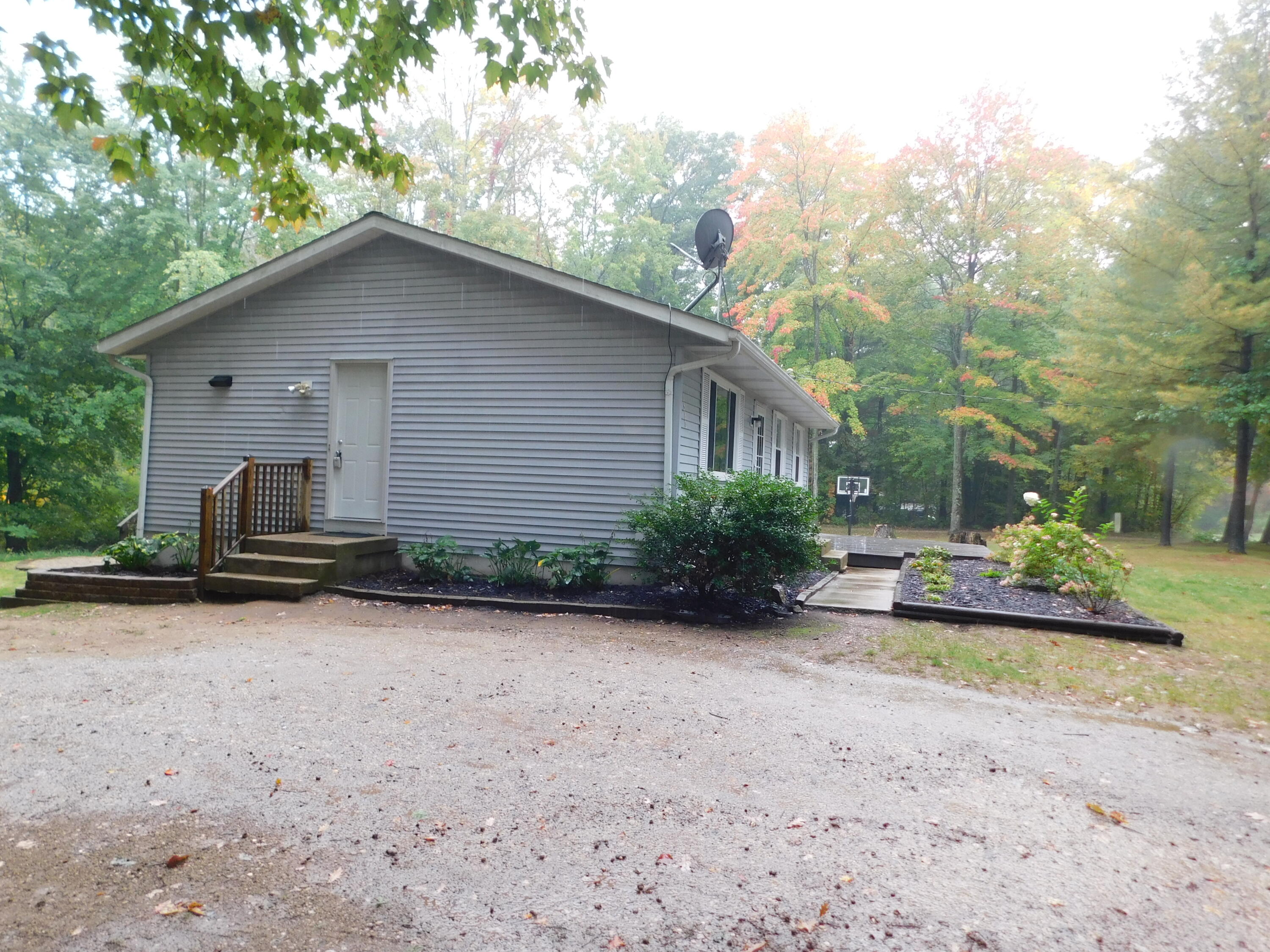 1380 18 Mile Road Kent City, MI 49330 - Photo 33 of 35 DSCN0118
