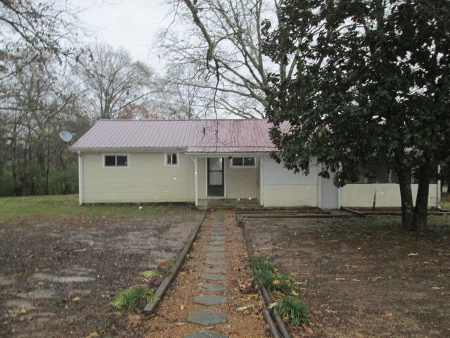 181 Chandler Road Chickamauga, GA 30707 - Photo 2 of 13 IMG_9837