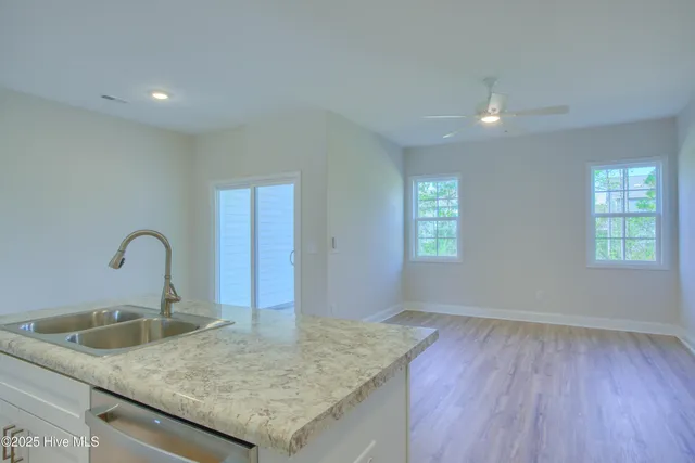 $279,900 | 220 Sandpiper Place, Holly Ridge, NC 28445