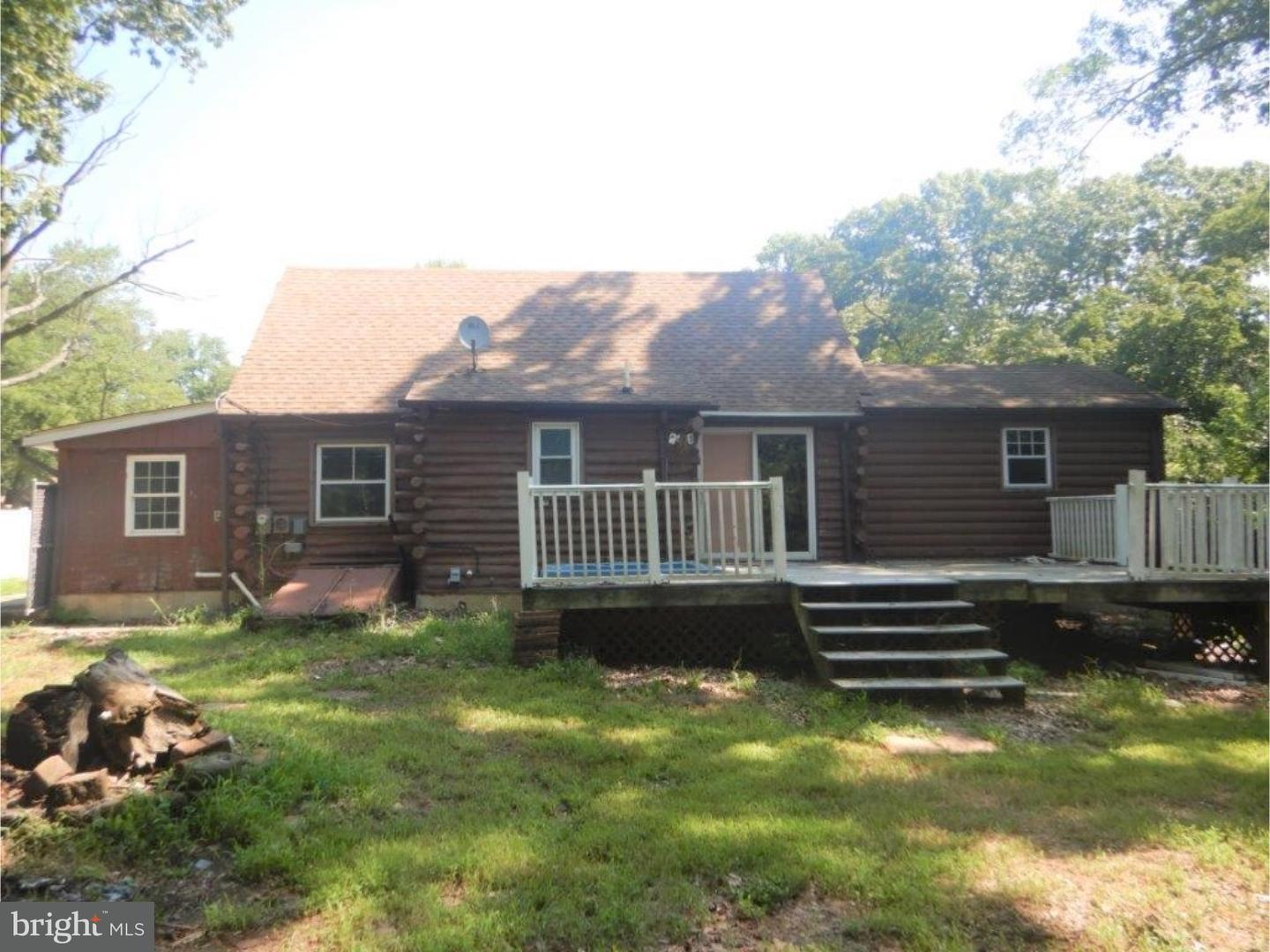 12 Overhill Road Mount Laurel, NJ 08054 - Photo 2 of 3 Deck