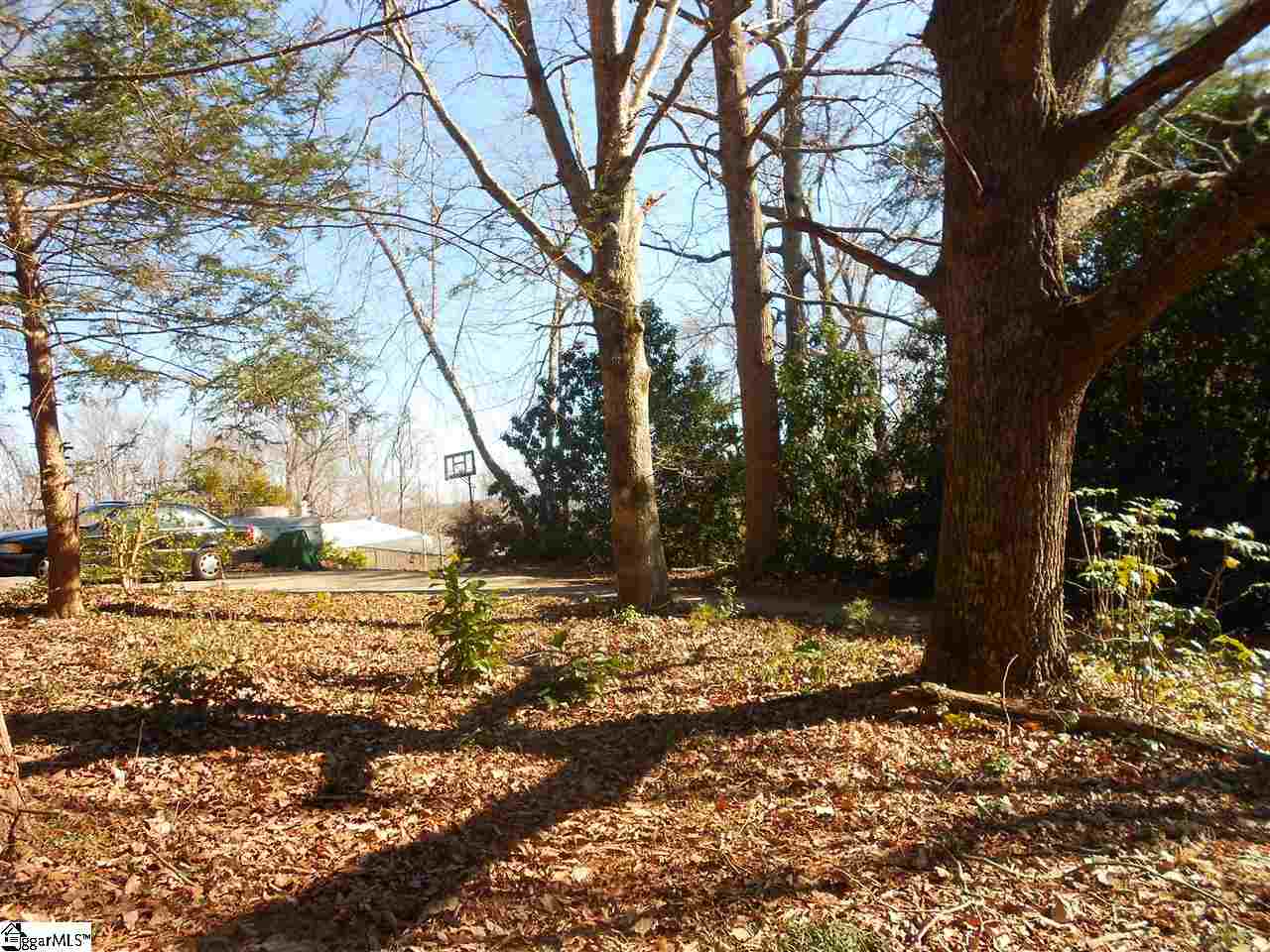 1050 A Chinquapin Road Travelers Rest, SC 29690 - Photo 13 of 15 Gallery Image 13