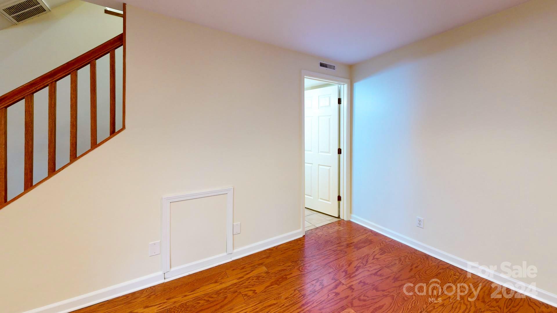 48 Maple Springs Road Asheville, NC 28805 - Photo 11 of 46 Gallery Image 11