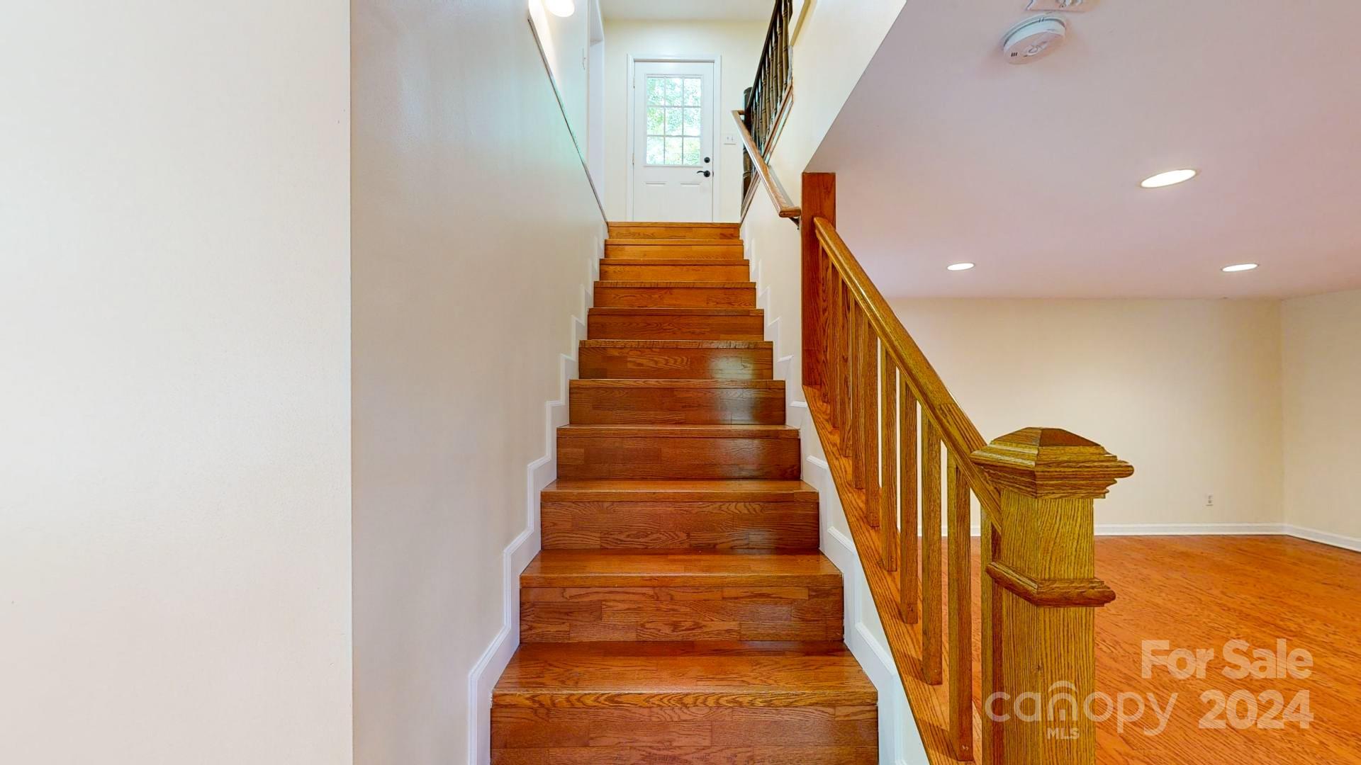 48 Maple Springs Road Asheville, NC 28805 - Photo 14 of 46 Gallery Image 14