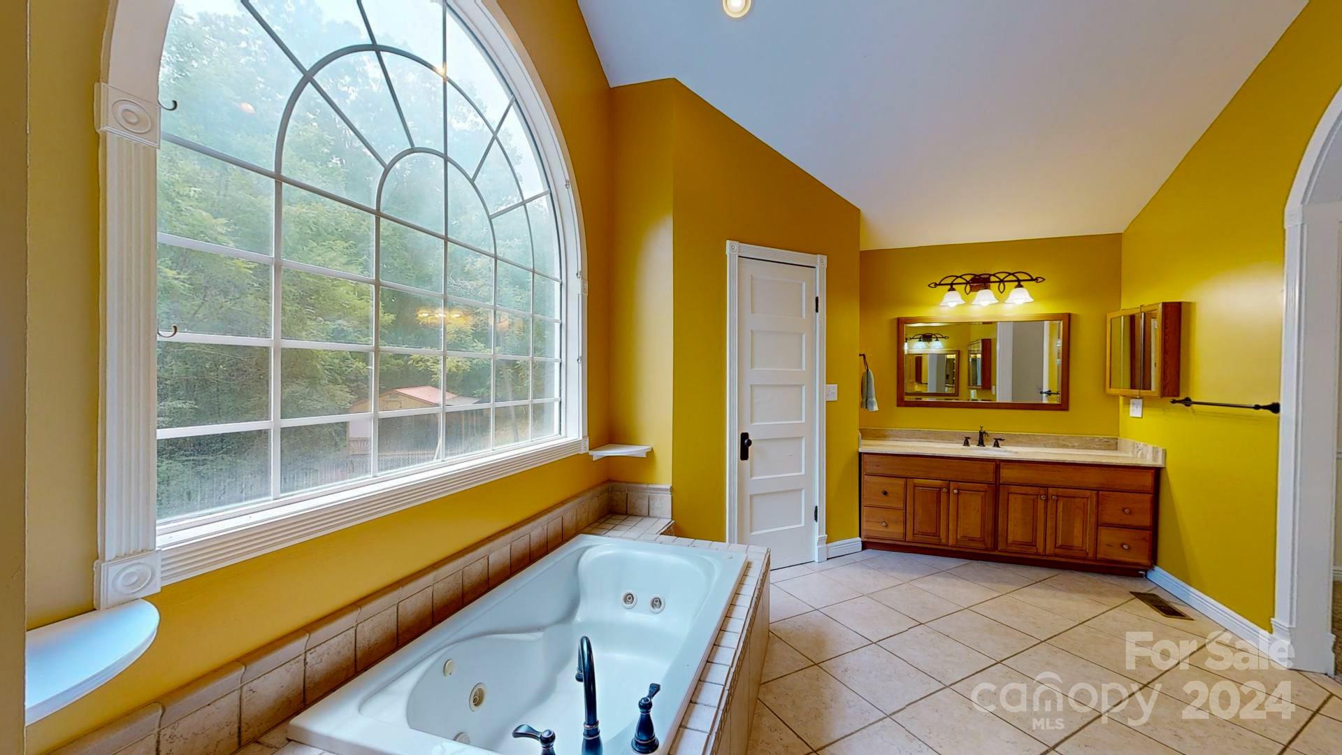 48 Maple Springs Road Asheville, NC 28805 - Photo 21 of 46 Gallery Image 21