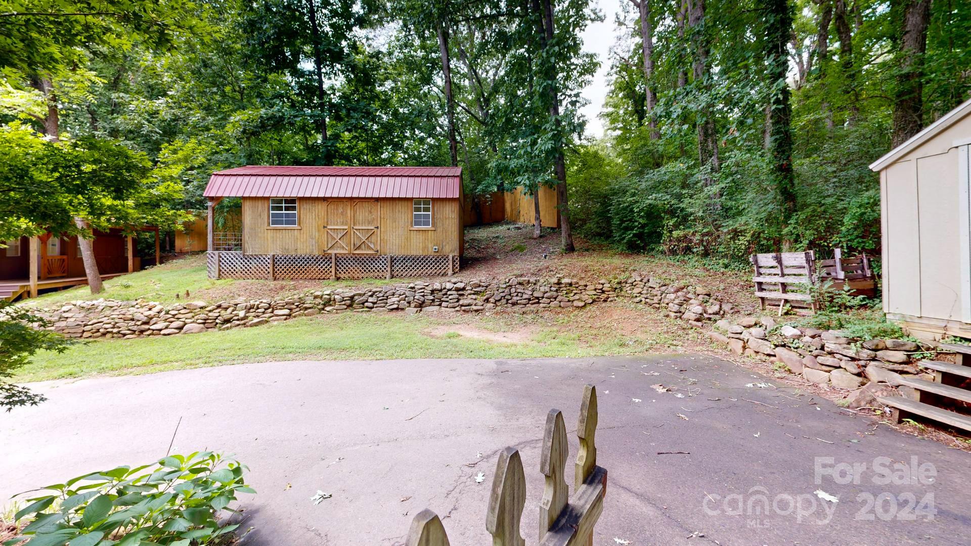 48 Maple Springs Road Asheville, NC 28805 - Photo 41 of 46 Gallery Image 41