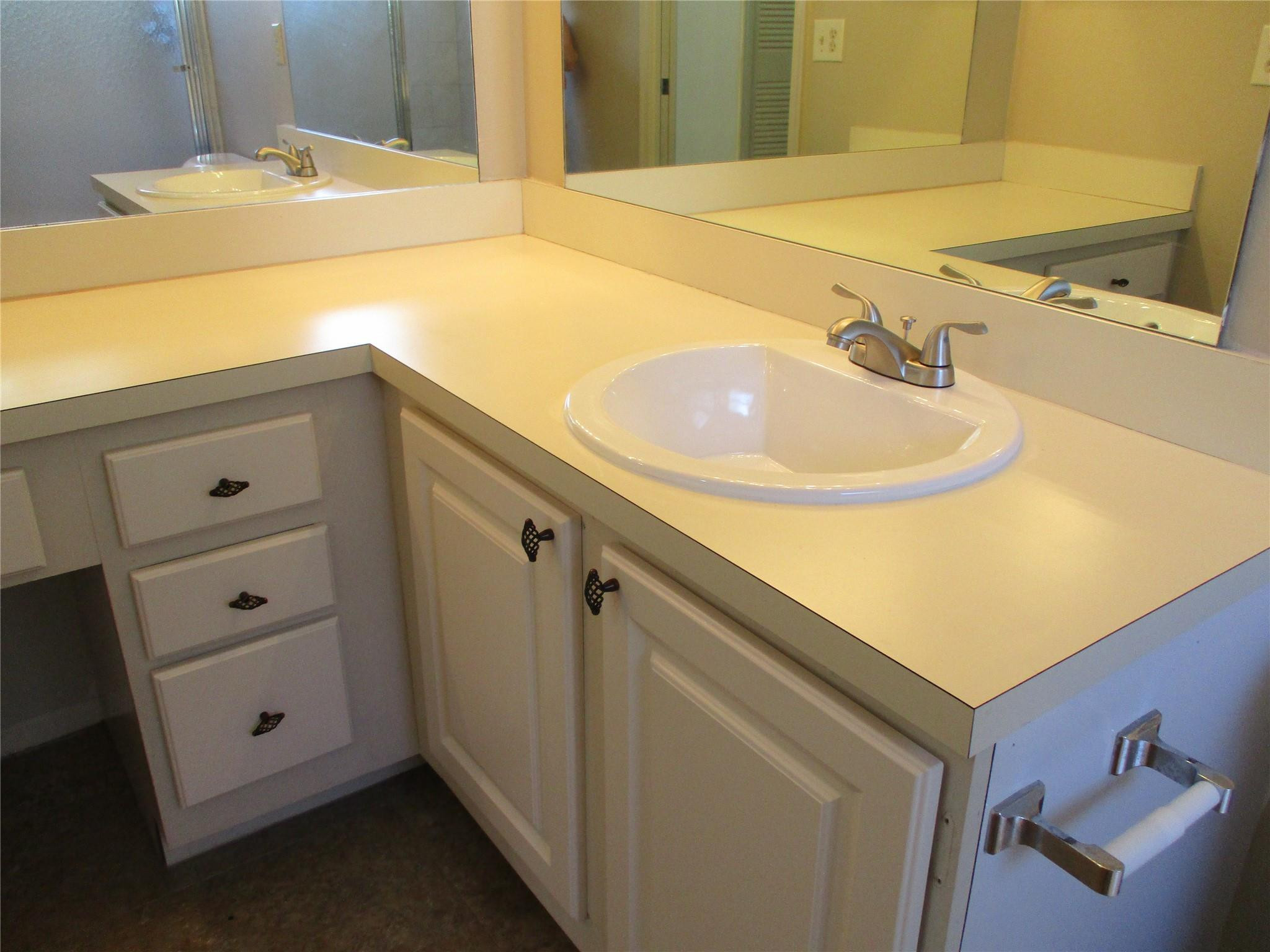 23442 Southwest 57th Avenue, Unit 406 Boca Raton, FL 33428 - Photo 19 of 25 Photo 19