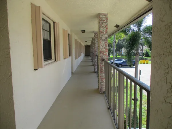 $2,300 | 23442 Southwest 57th Avenue, Unit 406, Boca Raton, FL 33428