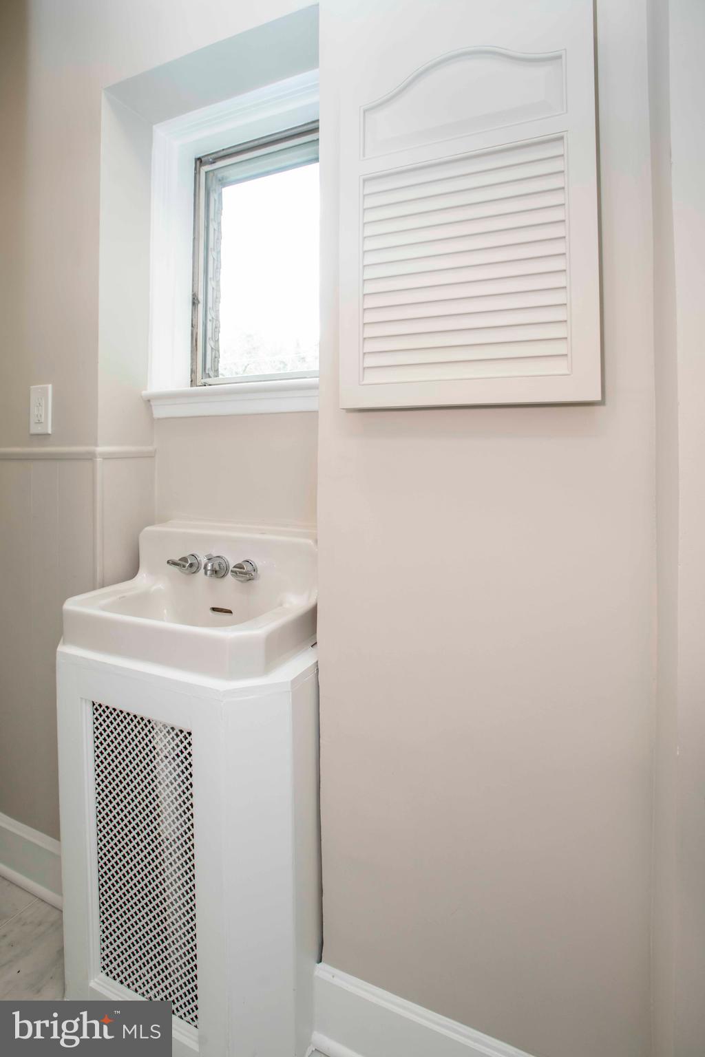 118 St Dunstans Road Baltimore, MD 21212 - Photo 18 of 39