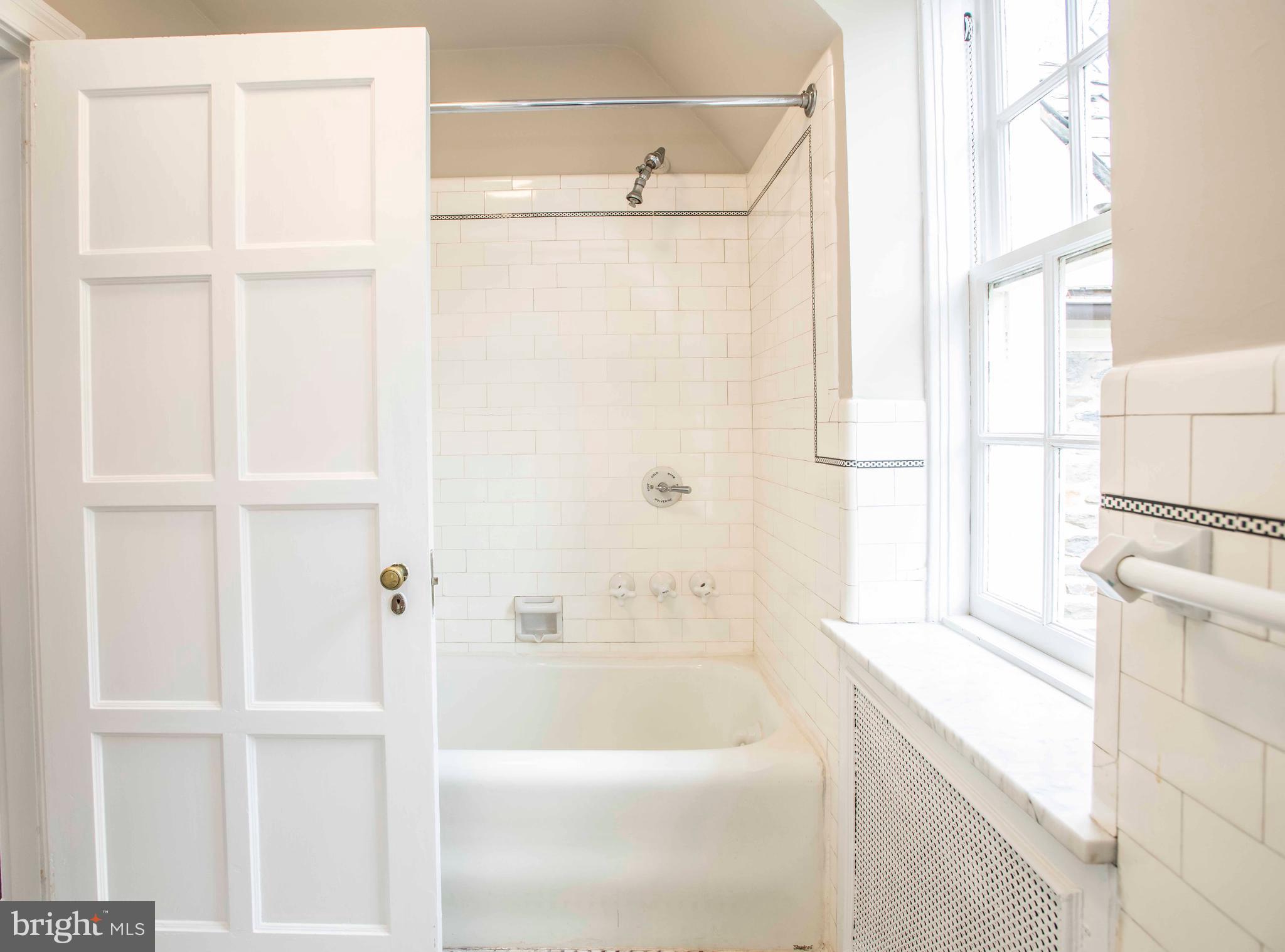 118 St Dunstans Road Baltimore, MD 21212 - Photo 25 of 39