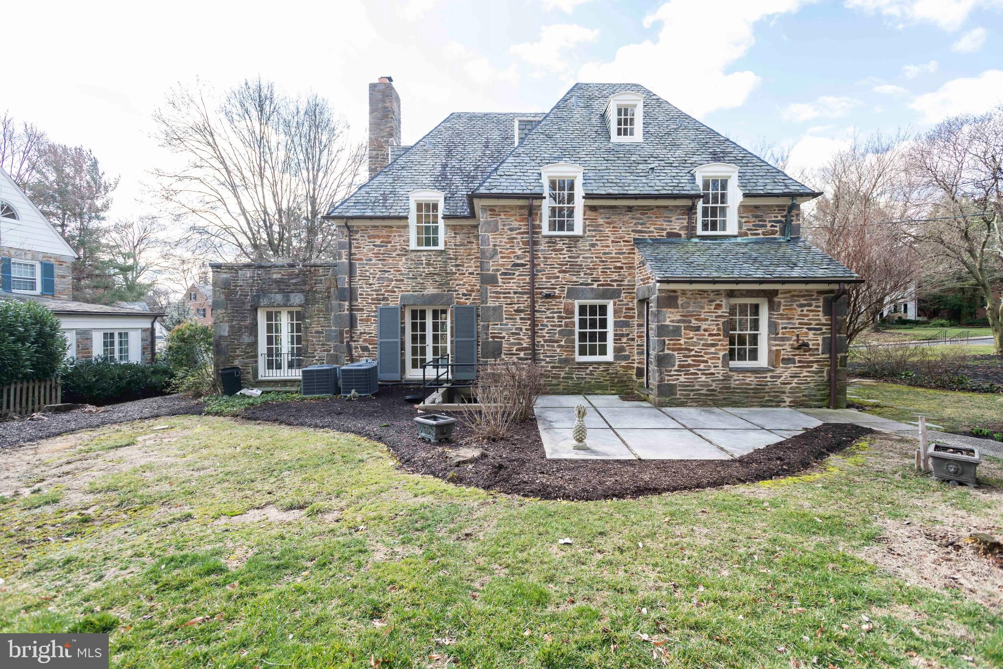 118 St Dunstans Road Baltimore, MD 21212 - Photo 38 of 39