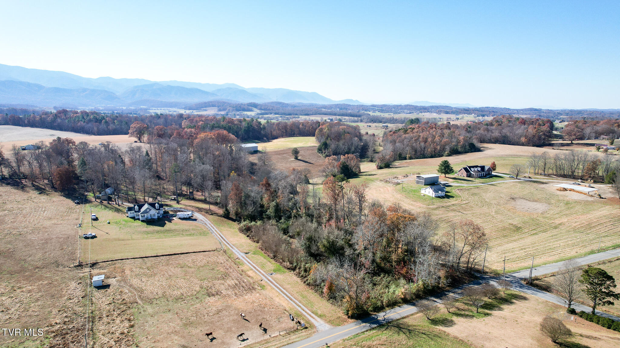 190 Treadway Road Chuckey, TN 37641 - Photo 9 of 28 DJI_0181