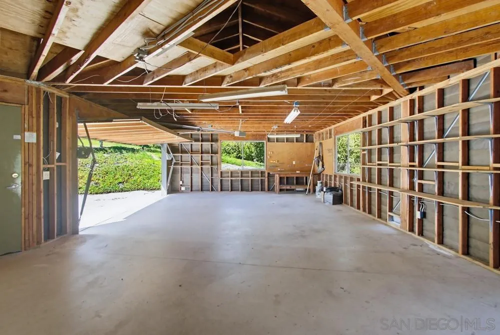 2824 Olive Hill Road Fallbrook, CA 92028 - Photo 42 of 58