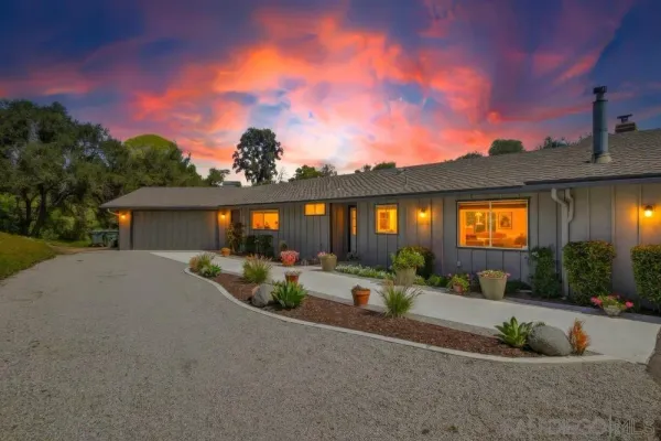 $949,000 | 2824 Olive Hill Road, Fallbrook, CA 92028