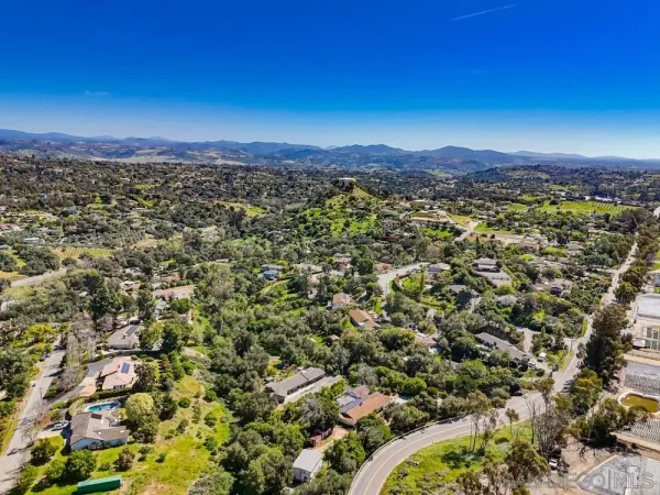 $949,000 | 2824 Olive Hill Road, Fallbrook, CA 92028