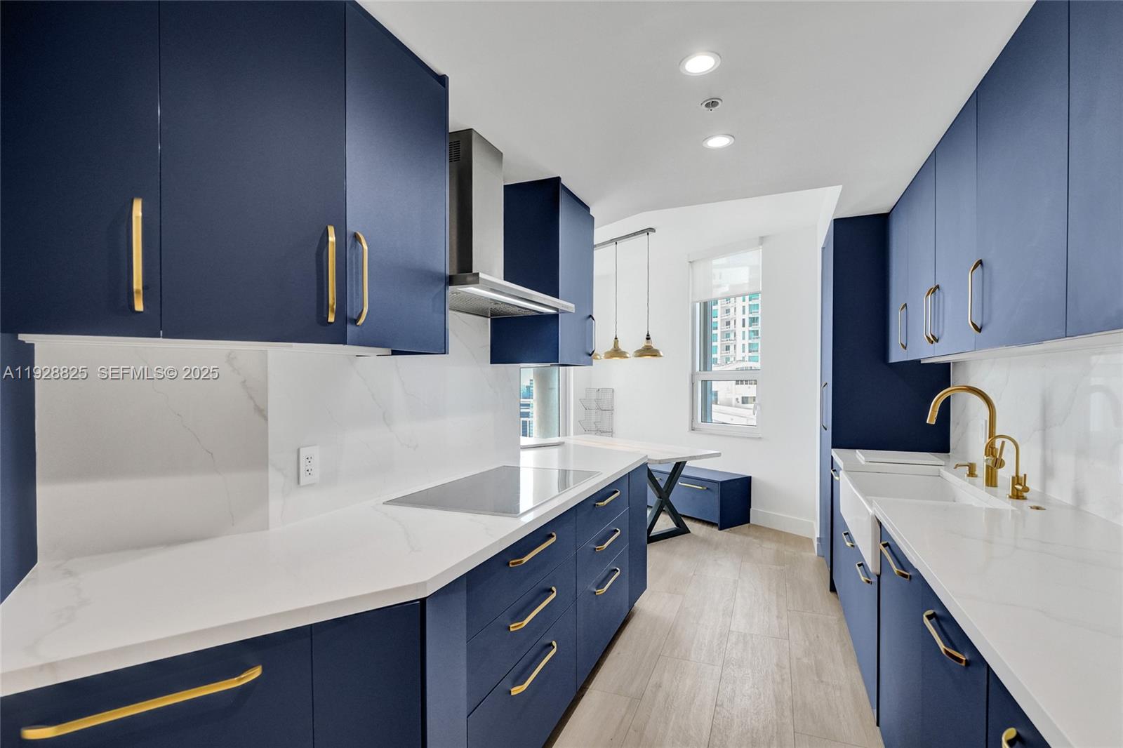 848 Brickell Key Drive, Unit 3206 Miami, FL 33131 - Photo 22 of 93