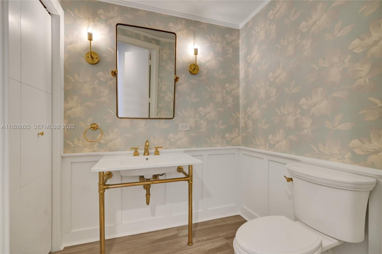 848 Brickell Key Drive, Unit 3206 Miami, FL 33131 - Photo 53 of 93