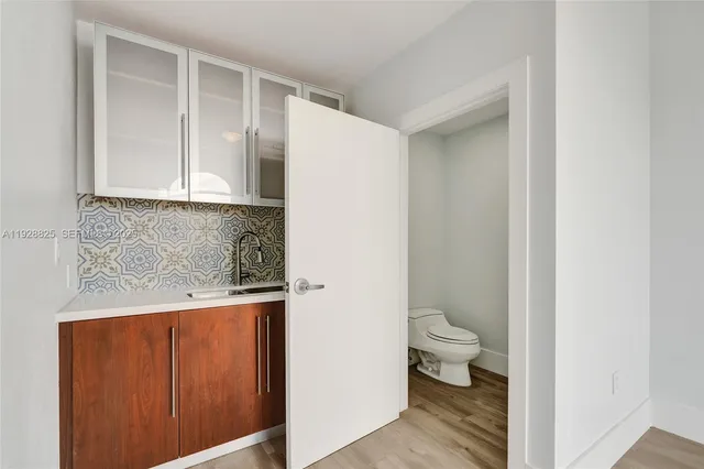 $12,750 | 848 Brickell Key Drive, Unit 3206, Miami, FL 33131