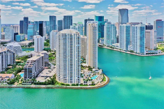 $12,750 | 848 Brickell Key Drive, Unit 3206, Miami, FL 33131