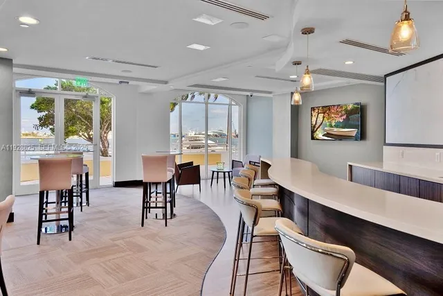 $12,750 | 848 Brickell Key Drive, Unit 3206, Miami, FL 33131