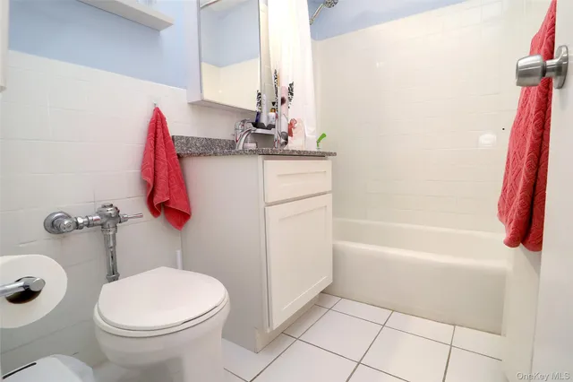 $189,000 | 123-40 83rd Avenue, Unit 1A | Kew Gardens