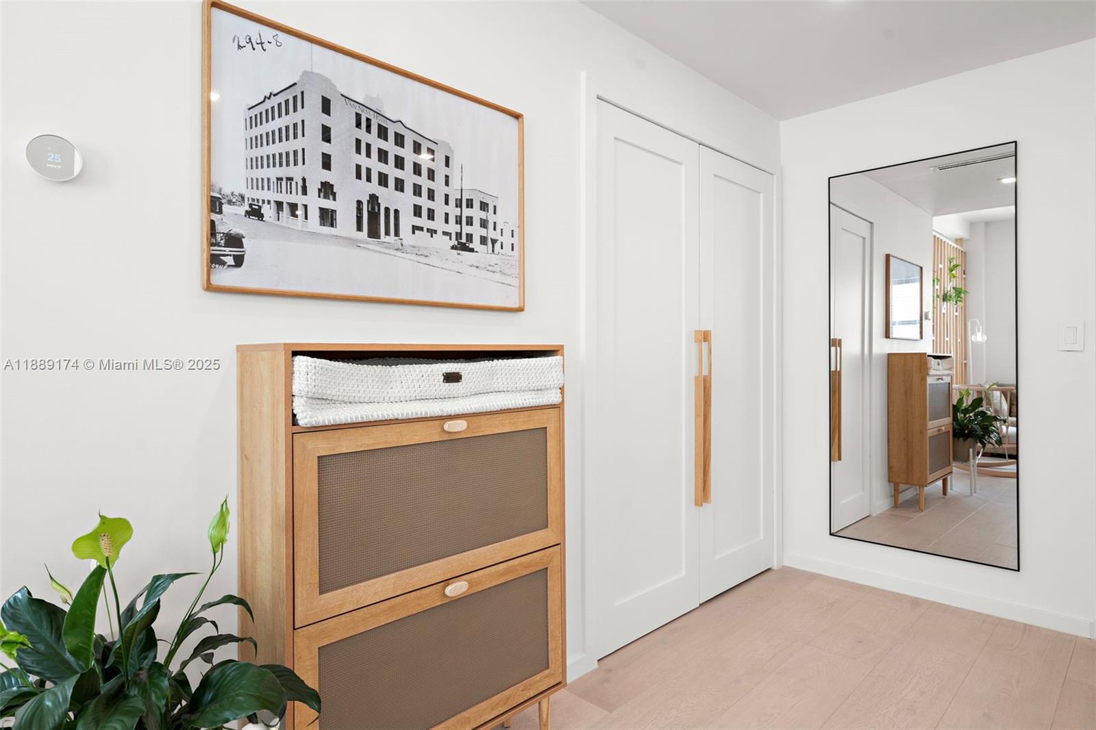 1390 Ocean Drive, Unit 202 Miami Beach, FL 33139 - Photo 26 of 80