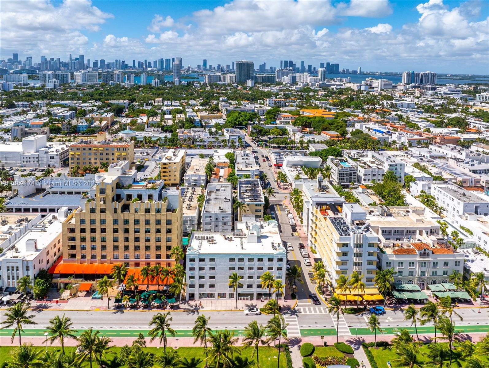 1390 Ocean Drive, Unit 202 Miami Beach, FL 33139 - Photo 65 of 80