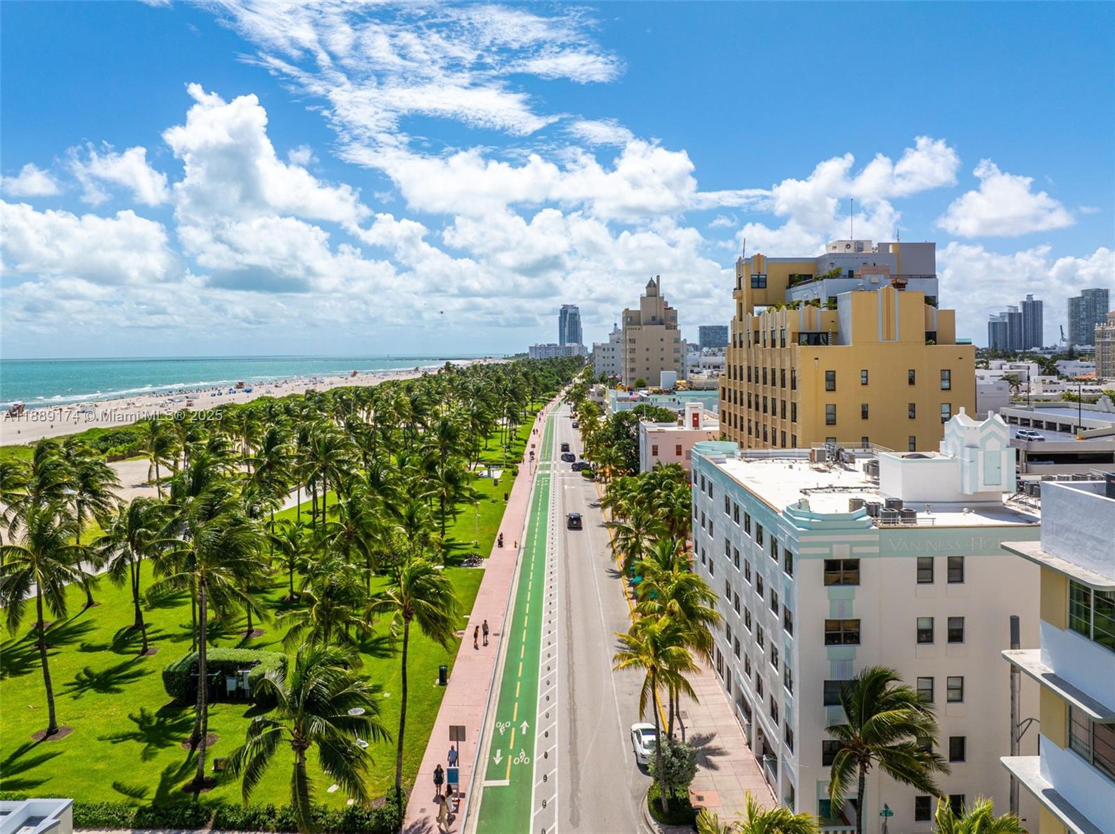 1390 Ocean Drive, Unit 202 Miami Beach, FL 33139 - Photo 76 of 80 a view of a city