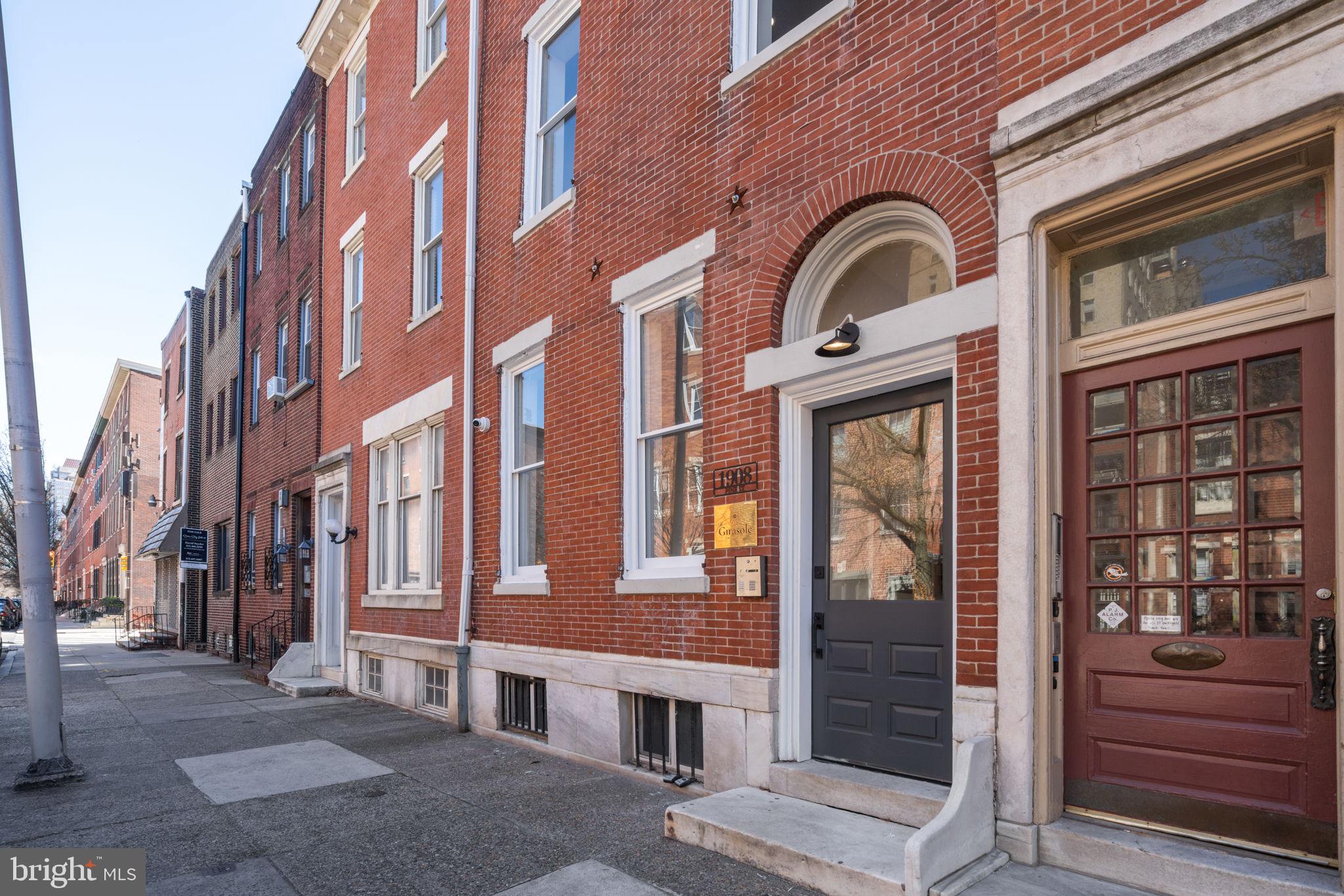 1908 Pine Street, Unit 2 Philadelphia, PA 19103 - Photo 12 of 16