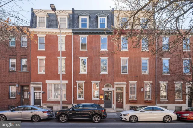 $1,945 | 1908 Pine Street, Unit 2, Philadelphia, PA 19103