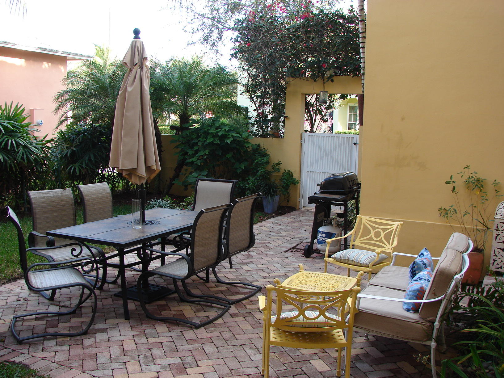 198 Botanica Drive Jupiter, FL 33458 - Photo 40 of 71 2011-02-17 07.00.12