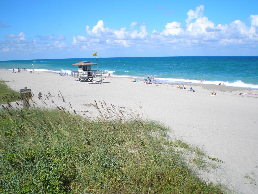 198 Botanica Drive Jupiter, FL 33458 - Photo 47 of 71 20140923165715122345000000-o