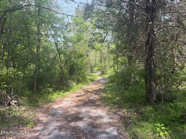 $599,900 | 416 Satterfield Road, Maynardville, TN 37807