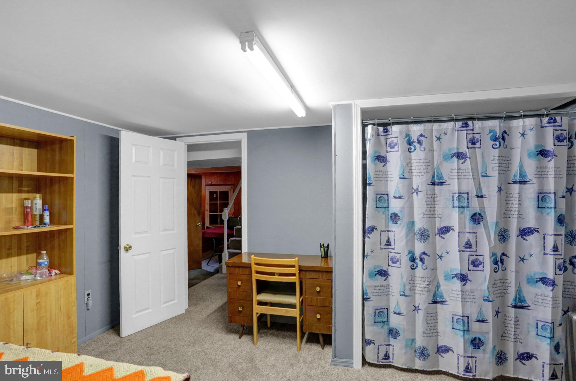122 Diamond Street Reading, PA 19607 - Photo 20 of 29