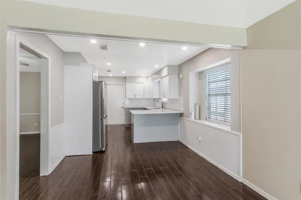 $2,000 | 8903 Wilson Reid Drive, Houston, TX 77040