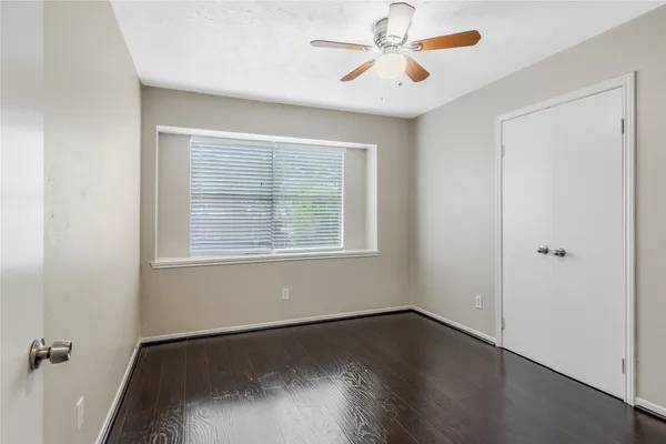 $2,000 | 8903 Wilson Reid Drive, Houston, TX 77040